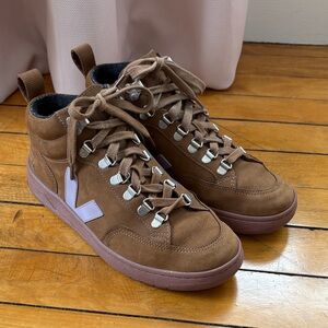 Veja Roraima Newbuck Brown Lavender sneakers US 7